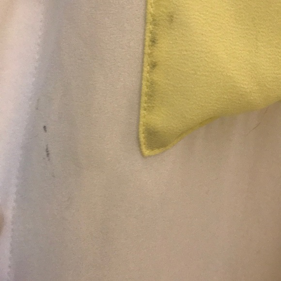 See through yellow accent button up - Picture 4 of 4
